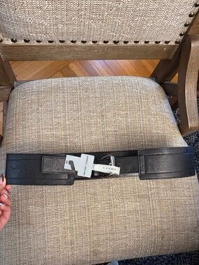 NWT Womens New York and company belt size m/l